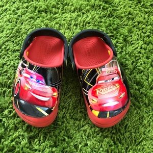 CROCS lightning mcqueen! Lights up! 9c
